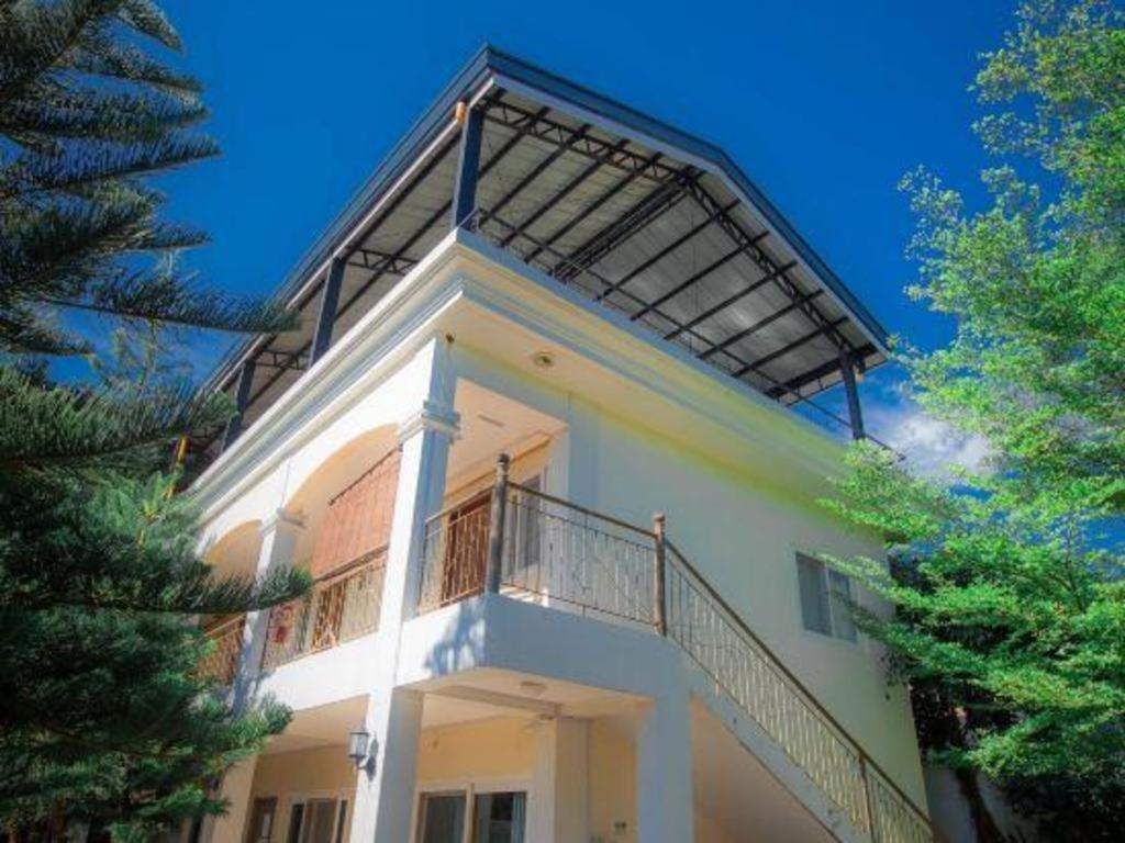 Davao City Oyo 162 The West Inn מראה חיצוני תמונה
