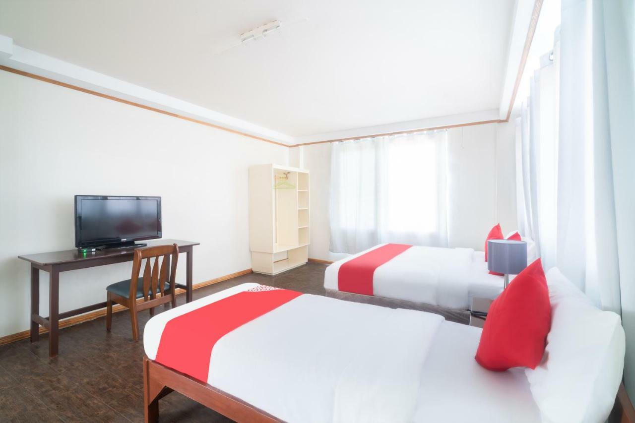 Davao City Oyo 162 The West Inn מראה חיצוני תמונה